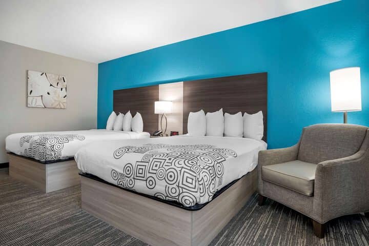 Room 6 of 29