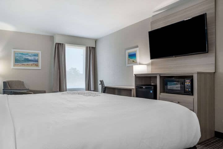 Room 12 of 29